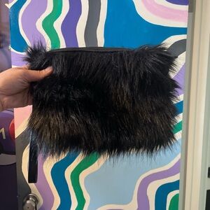 Black Fur Clutch